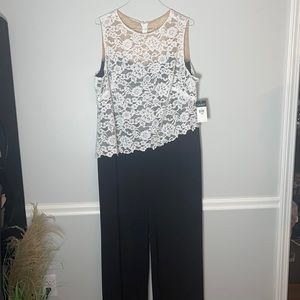 New Lauren Ralph Lauren Black and White Lace 22W Jumpsuit